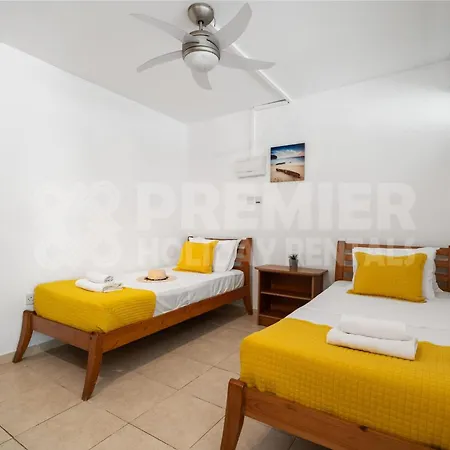 Βίλα Coral Παραλίμνι