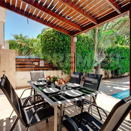 Coral Villa Paralimni