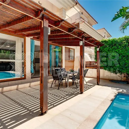 Villa Coral