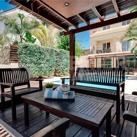 Coral Villa *